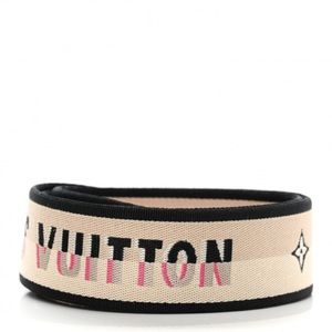 Authentic Louis Vuitton: SPEEDY BANDOULIÈRE 20 - *STRAP* Pink 💗